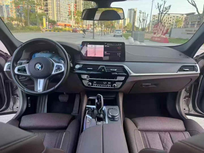 广州21年宝马5系6