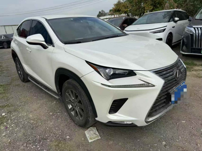 广州21年雷克萨斯NX3