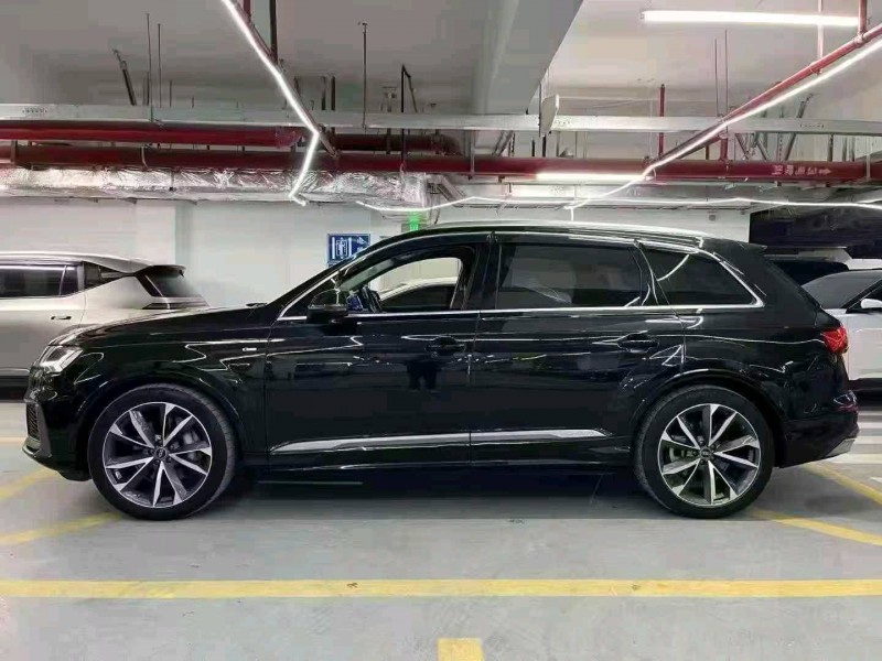 广州24年奥迪Q58