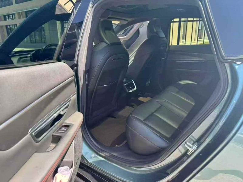 广州23年小鹏汽车p77