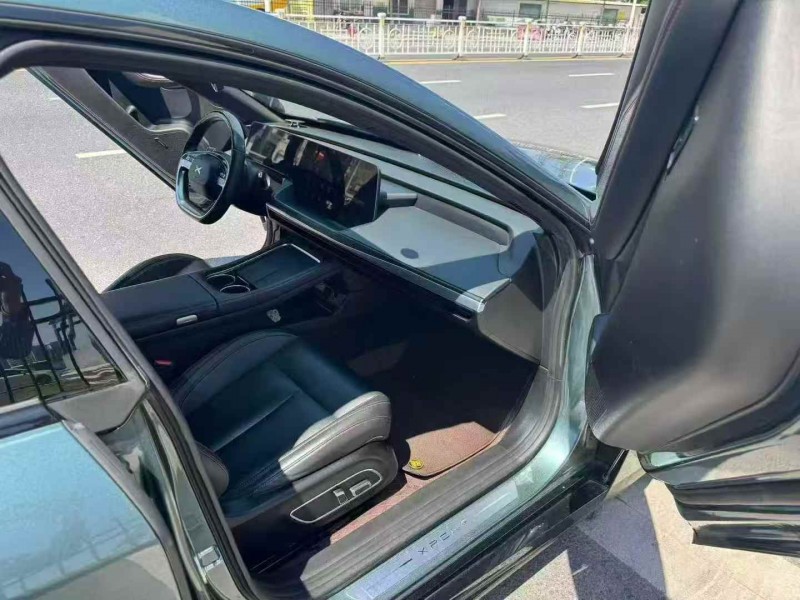 广州23年小鹏汽车p78