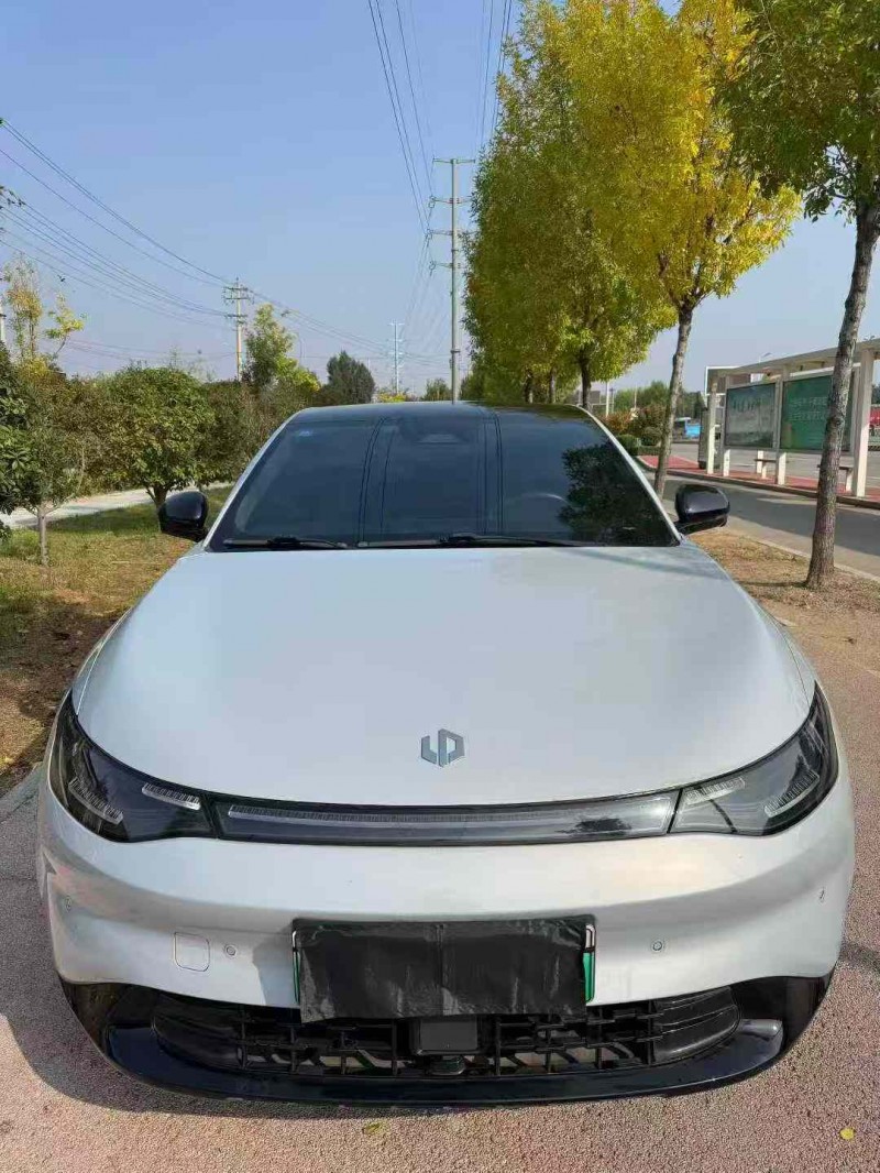 棗莊23年零跑汽車C011