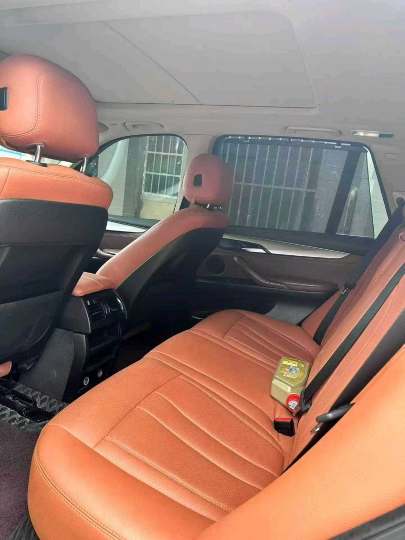 襄陽18年寶馬X57