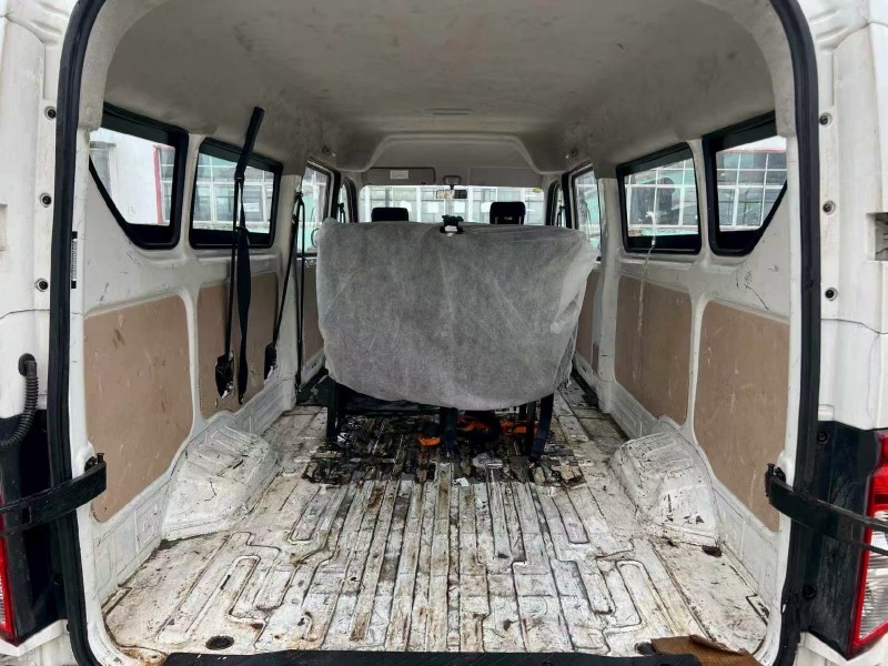 菏泽25年长安汽车跨越星6