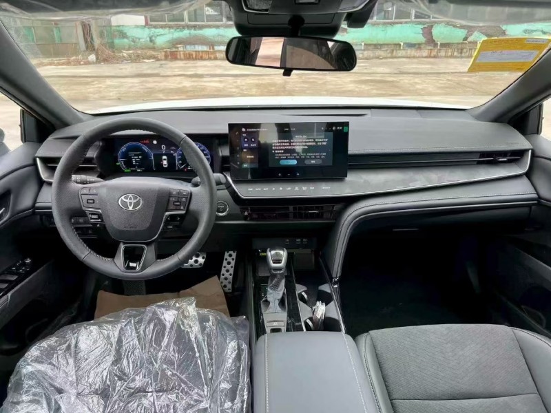 菏泽25年丰田凯美瑞4