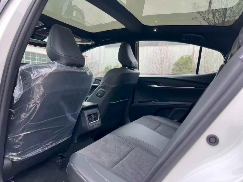 菏泽25年丰田凯美瑞5