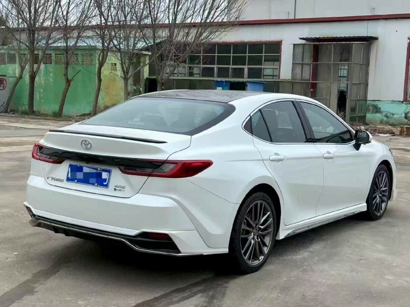 菏泽25年丰田凯美瑞7