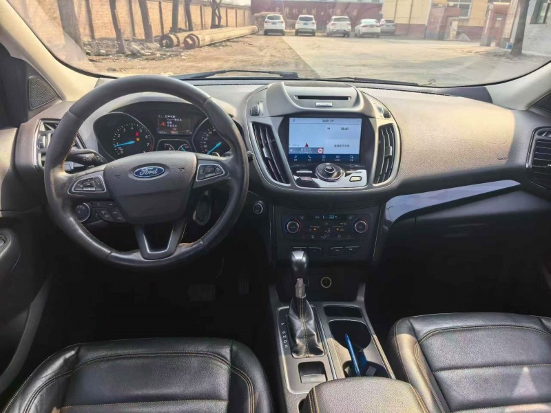 聊城18年福特翼虎4