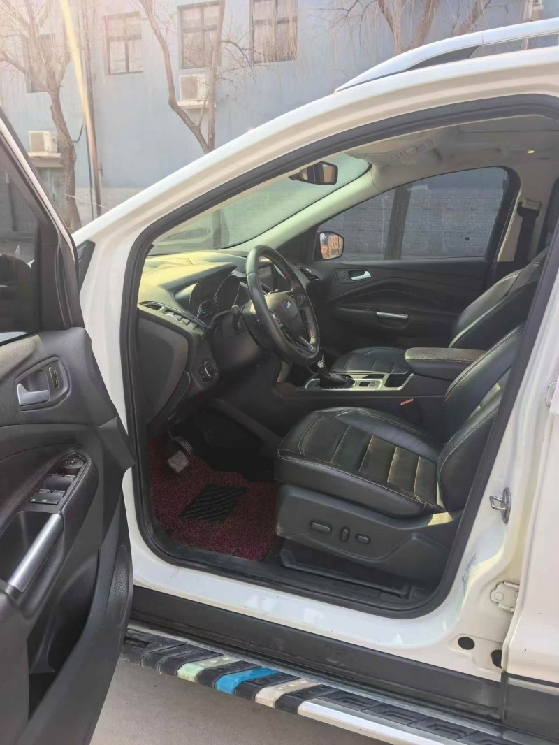 聊城18年福特翼虎5