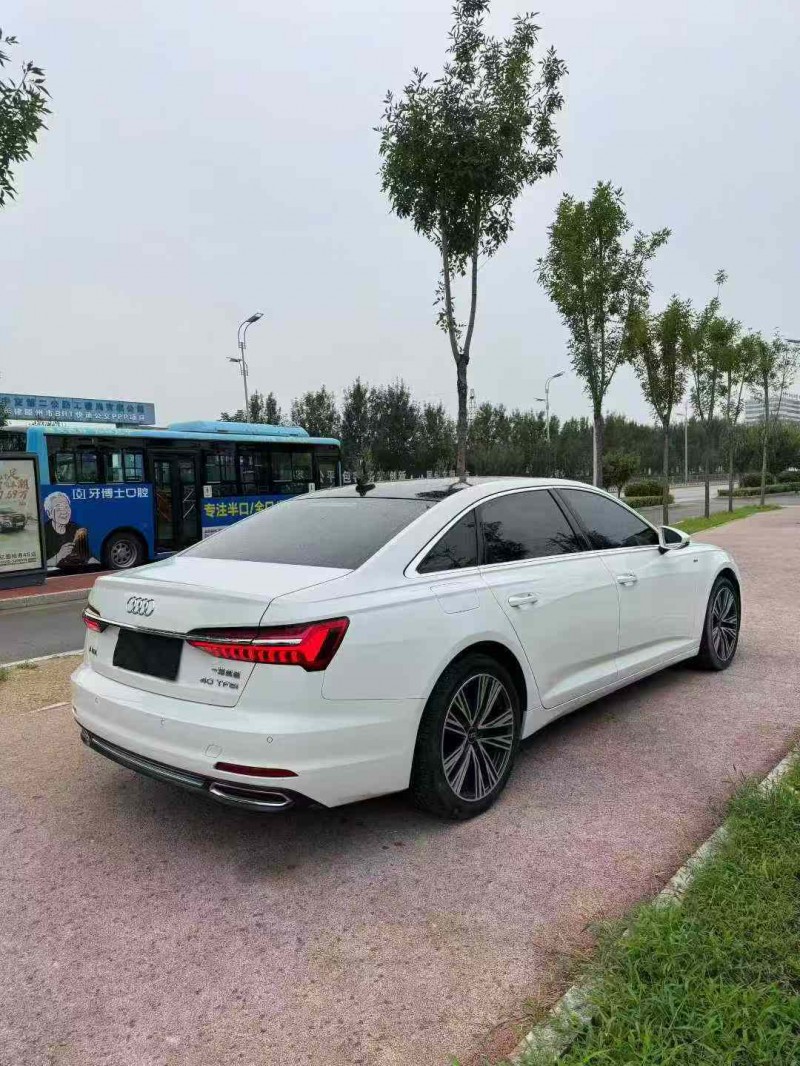 枣庄19年奥迪A6L8