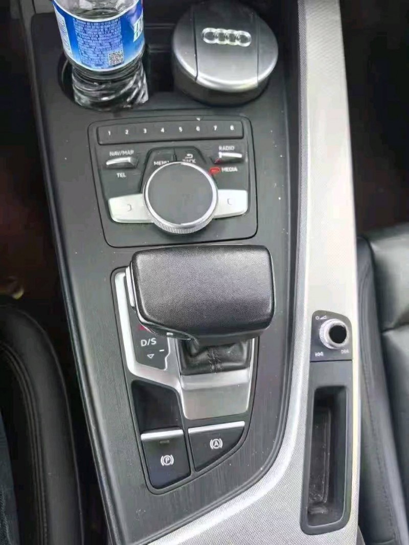 景德镇19年奥迪A59