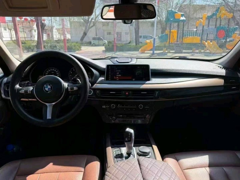 淄博17年宝马X57