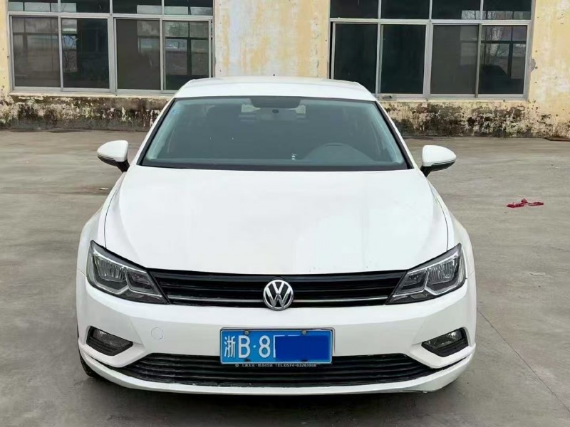 菏泽17年大众凌渡1