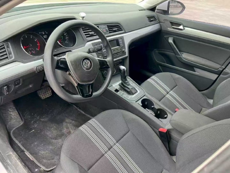 菏泽17年大众凌渡6