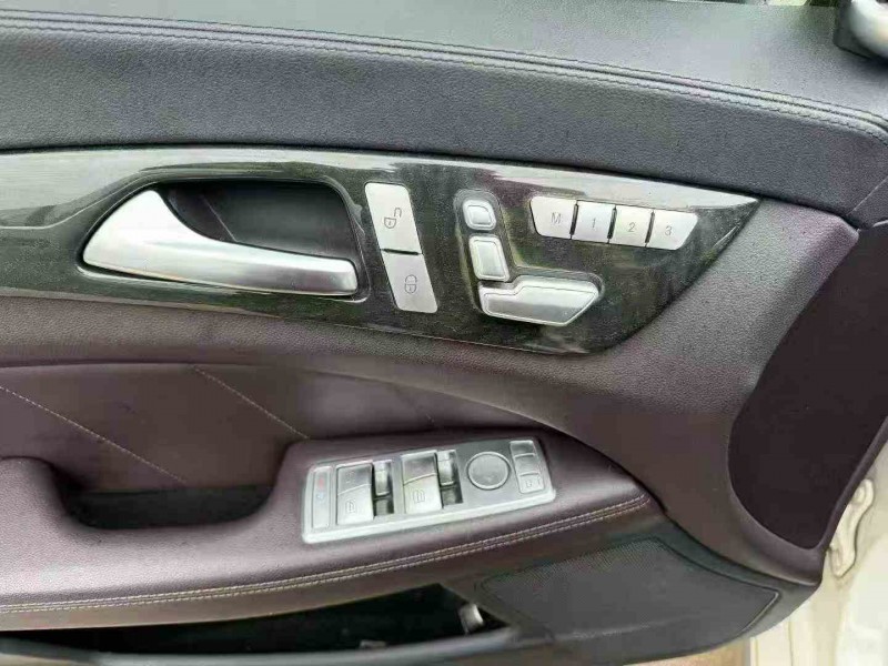 南平14年奔驰CLS7