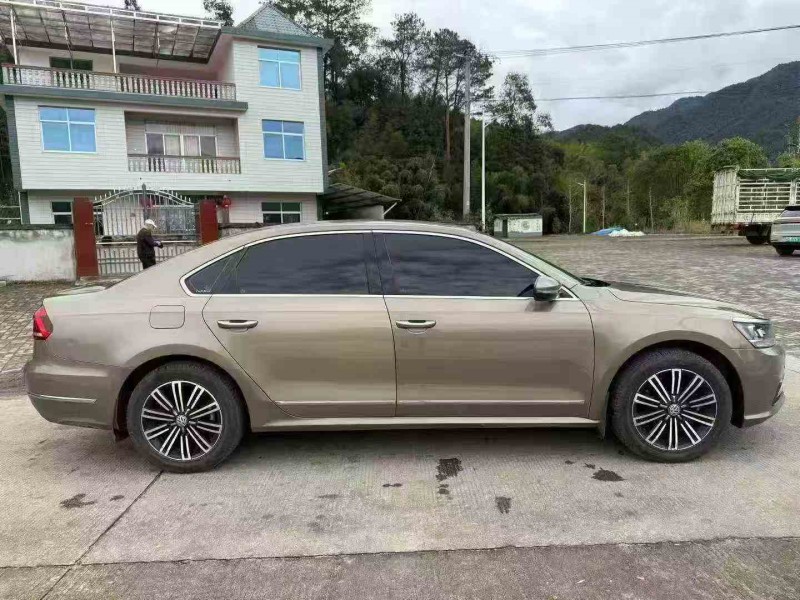 南平18年大众帕萨特8