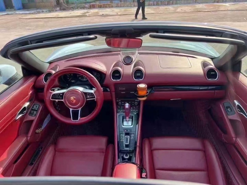 菏泽17年保时捷7184