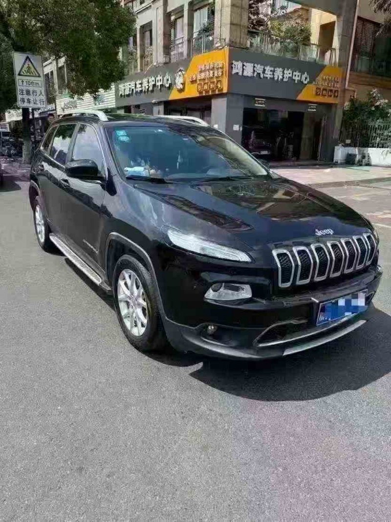 臺州17年Jeep自由光3