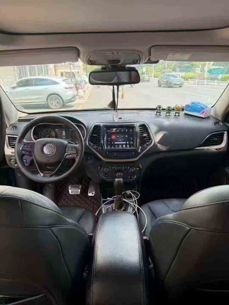 臺州17年Jeep自由光6