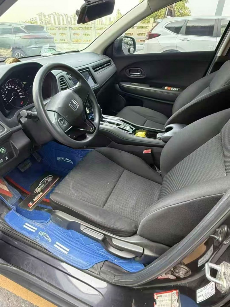 廣州17年本田繽智4