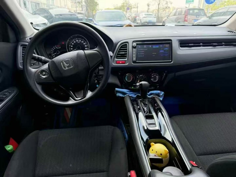 廣州17年本田繽智8