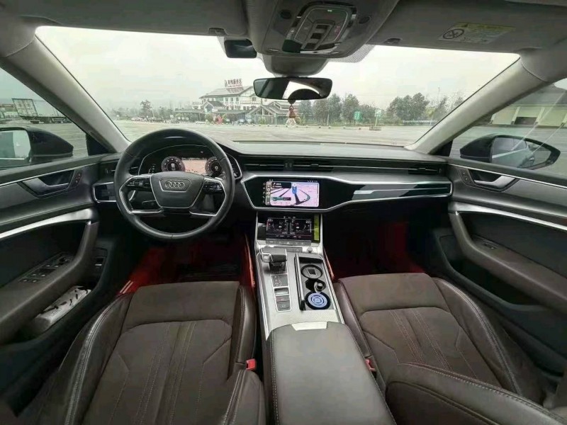 重慶23年奧迪A7L7