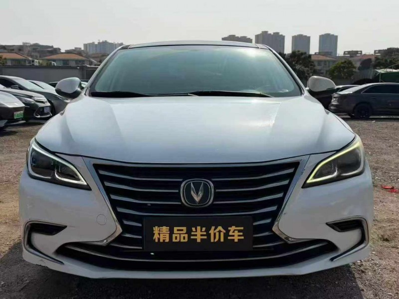 东莞19年长安汽车睿骋1