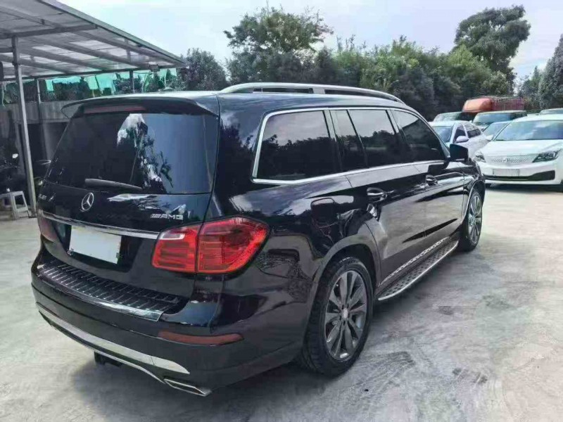 臨滄20年奔馳GL7