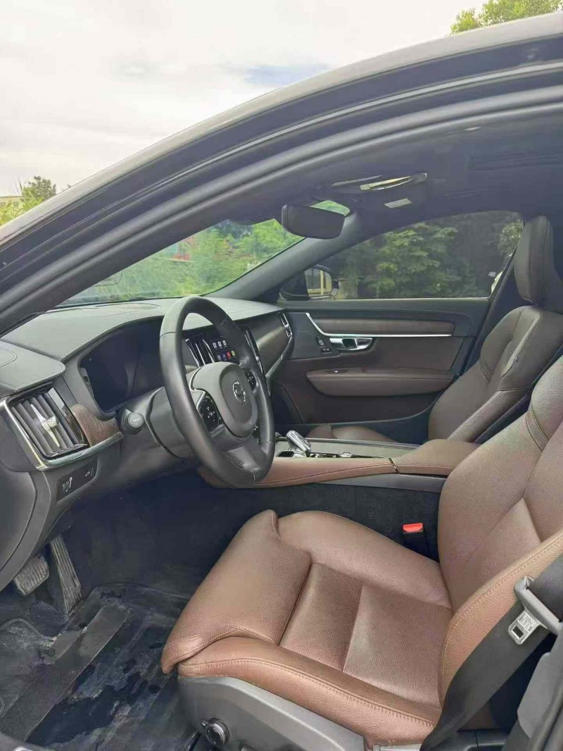 襄阳23年沃尔沃S903