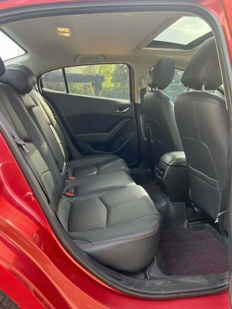 襄陽18年馬自達昂克賽拉4