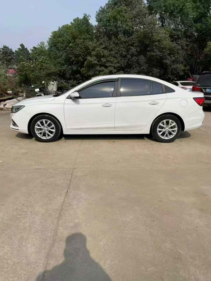 襄阳21年荣威i53