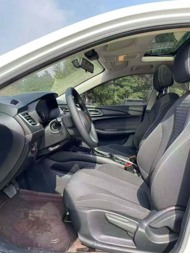 襄阳21年荣威i54