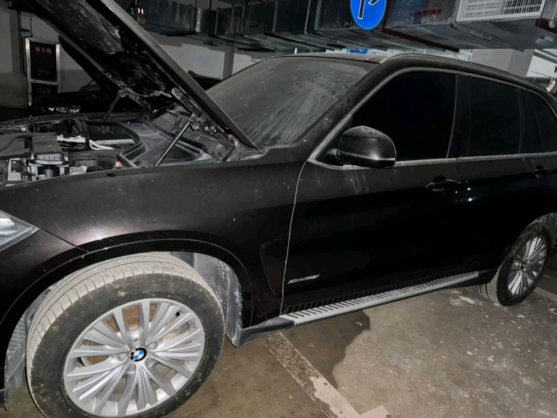 安順17年寶馬X52