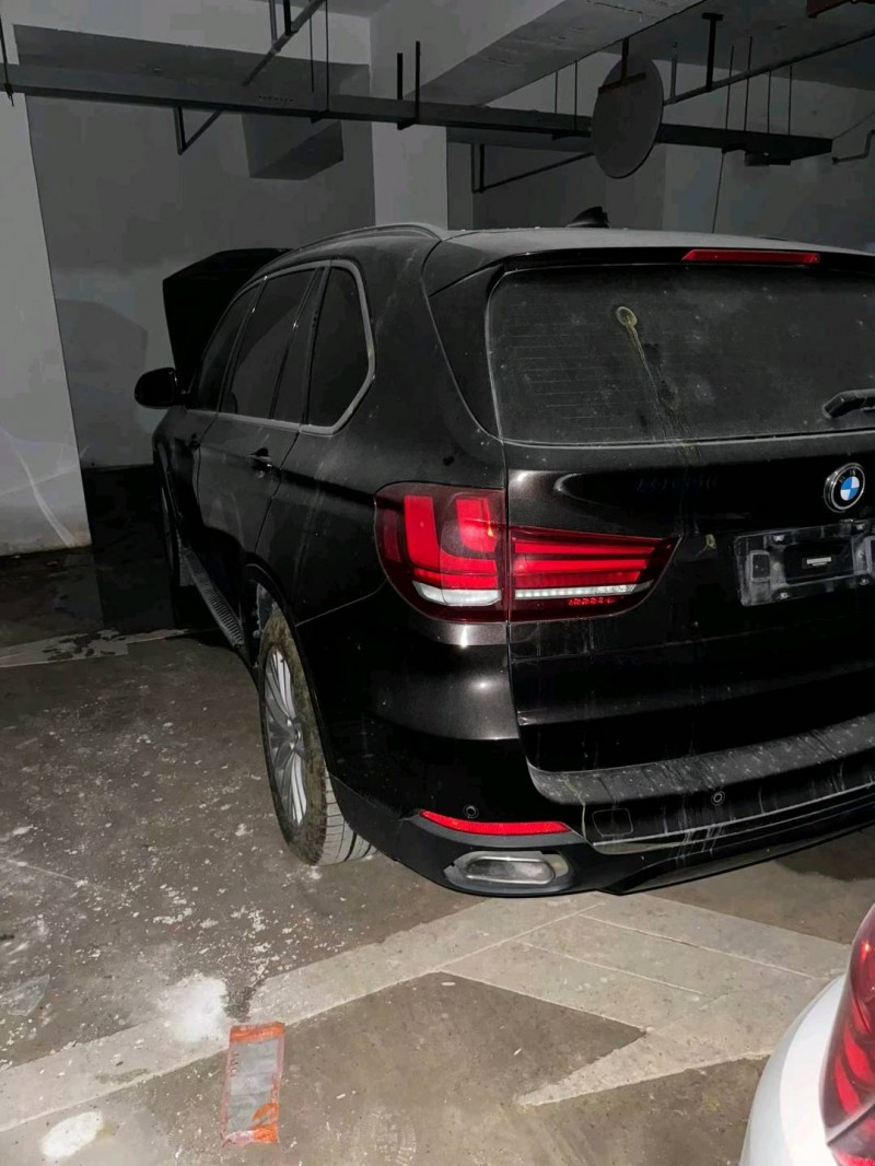 安順17年寶馬X56