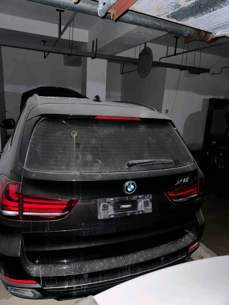 安順17年寶馬X57