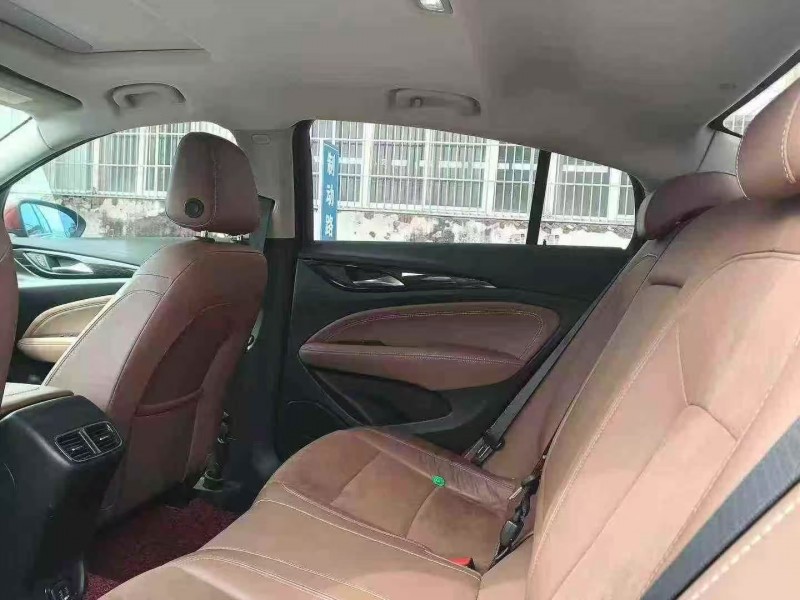 菏泽18年别克君威5