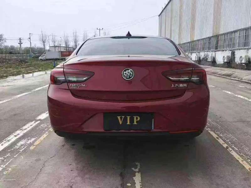 菏泽18年别克君威9