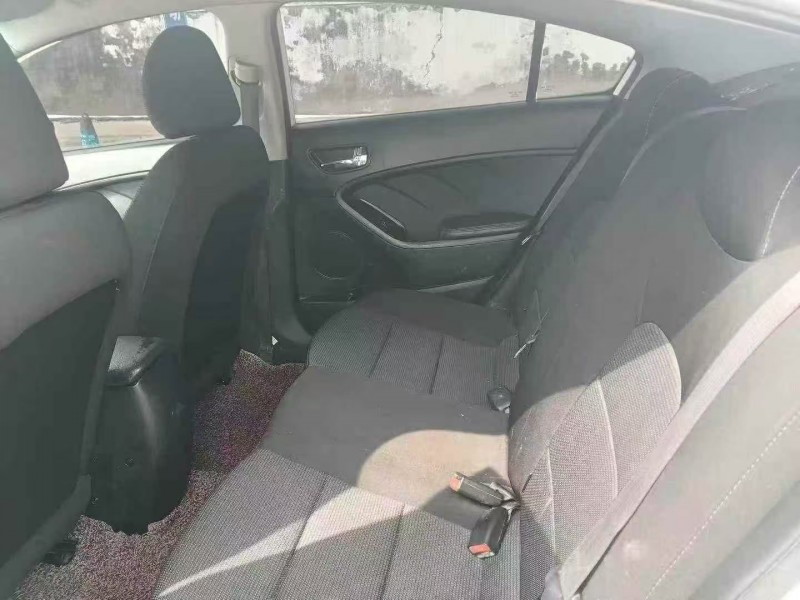 菏泽17年起亚K35