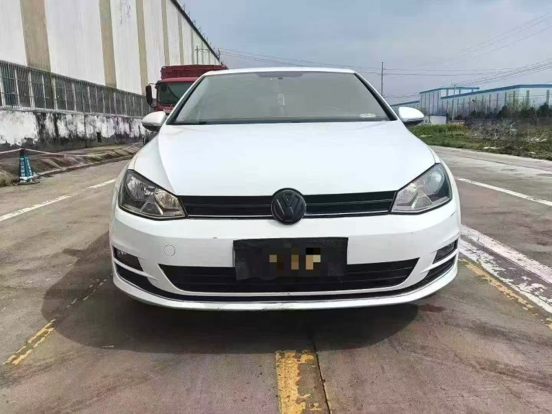 菏泽14年大众高尔夫1