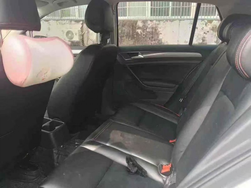 菏泽14年大众高尔夫5