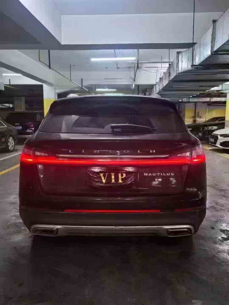 鄂州22年林肯航海家7