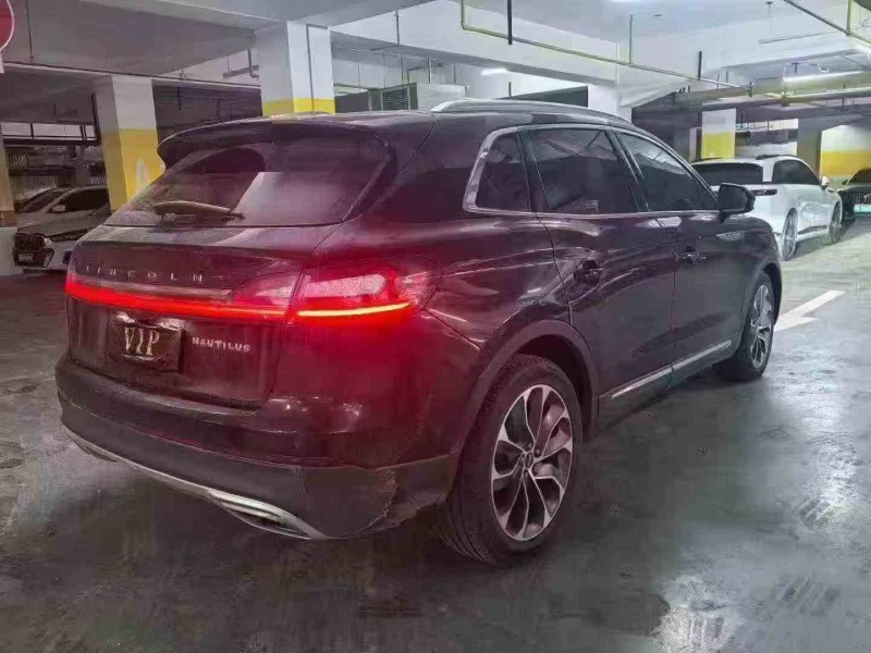 鄂州22年林肯航海家8