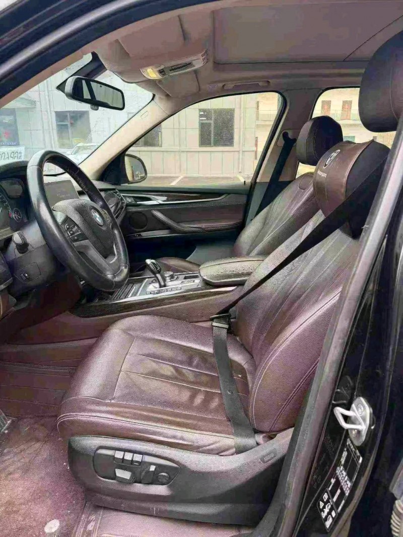 济南16年宝马X55