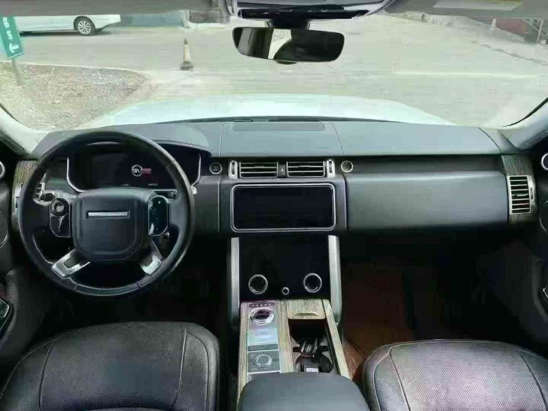 銅陵19年路虎攬勝行政4