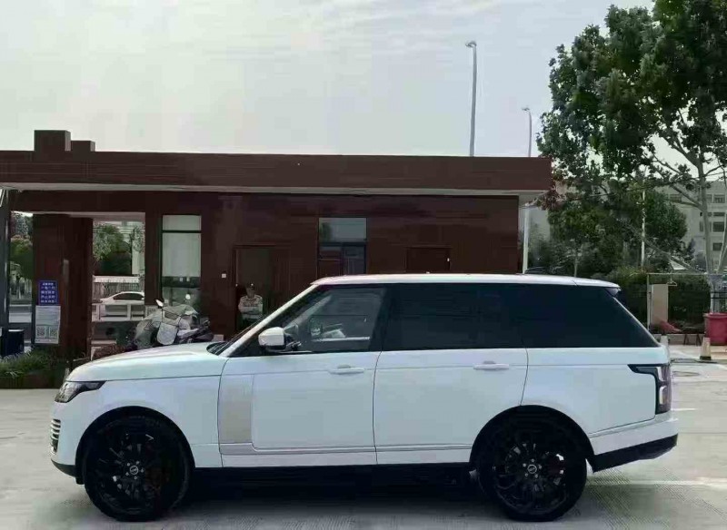 銅陵19年路虎攬勝行政6