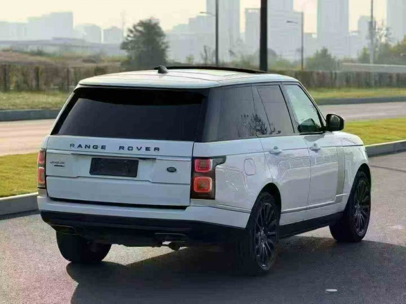 銅陵19年路虎攬勝行政8