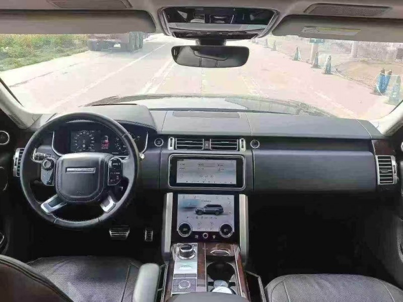 菏泽21年路虎揽胜行政4