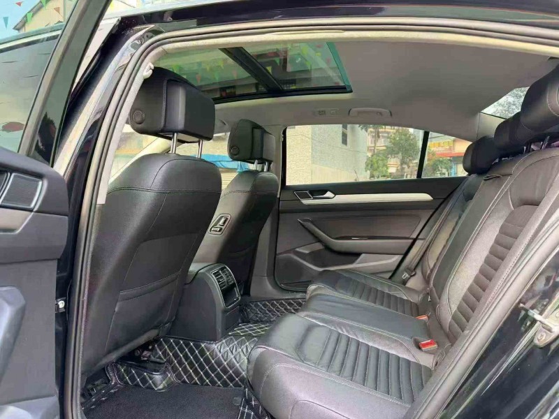 湛江18年大众迈腾3