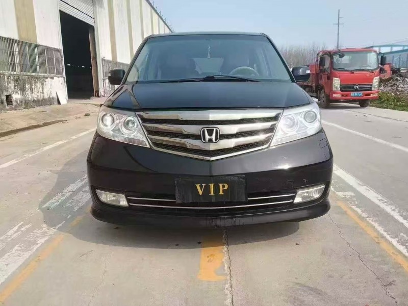 菏泽14年本田艾力绅1