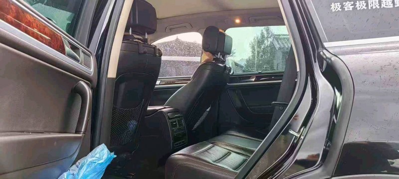 思茅13年大眾途銳4